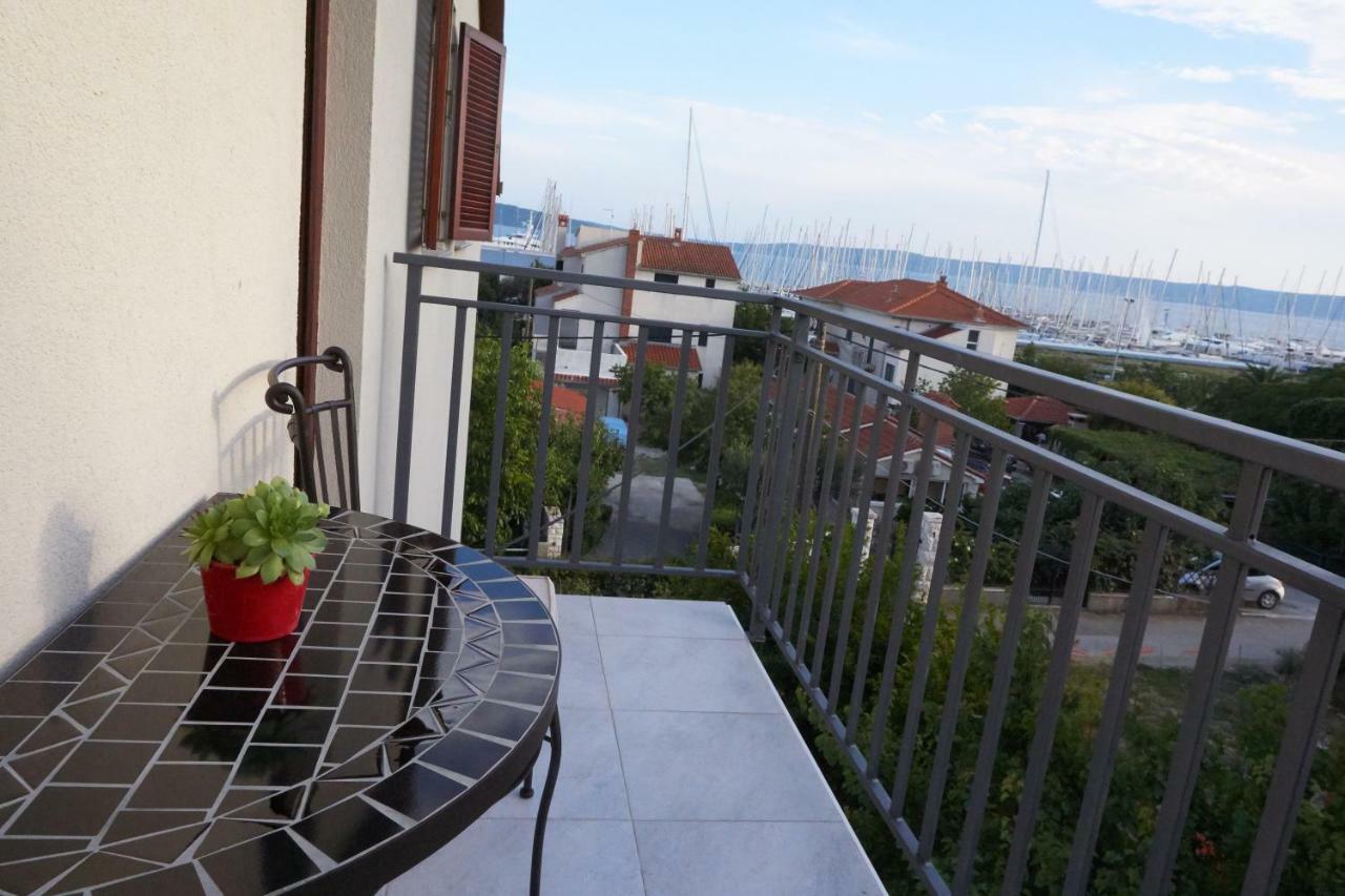 Apartman Balancana Каштела Екстер'єр фото